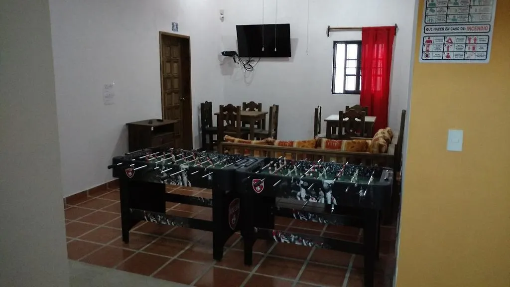 Mexicasa Cancun Hostel