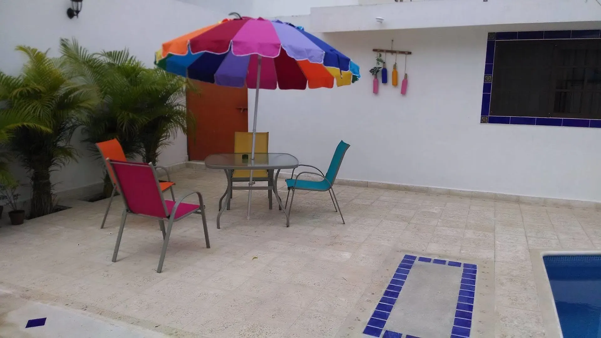 Mexicasa Cancun Hostel